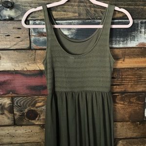 Long green H&M dress beachy and flowy